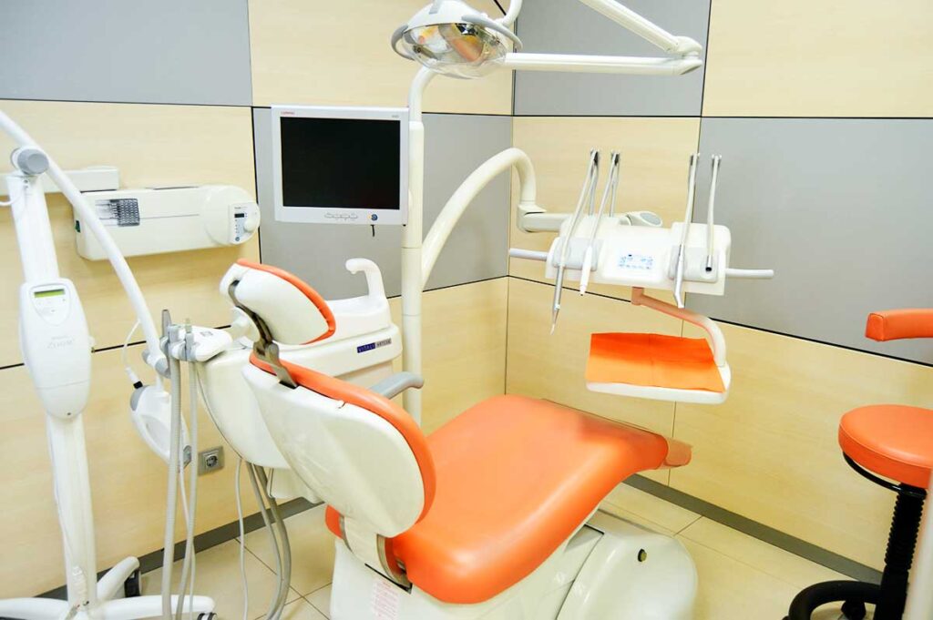 clinica dental en las tablas